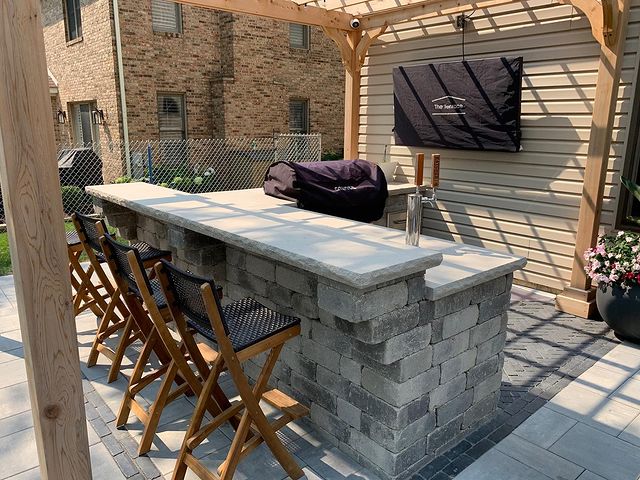 Custom outdoor kitchen and bar